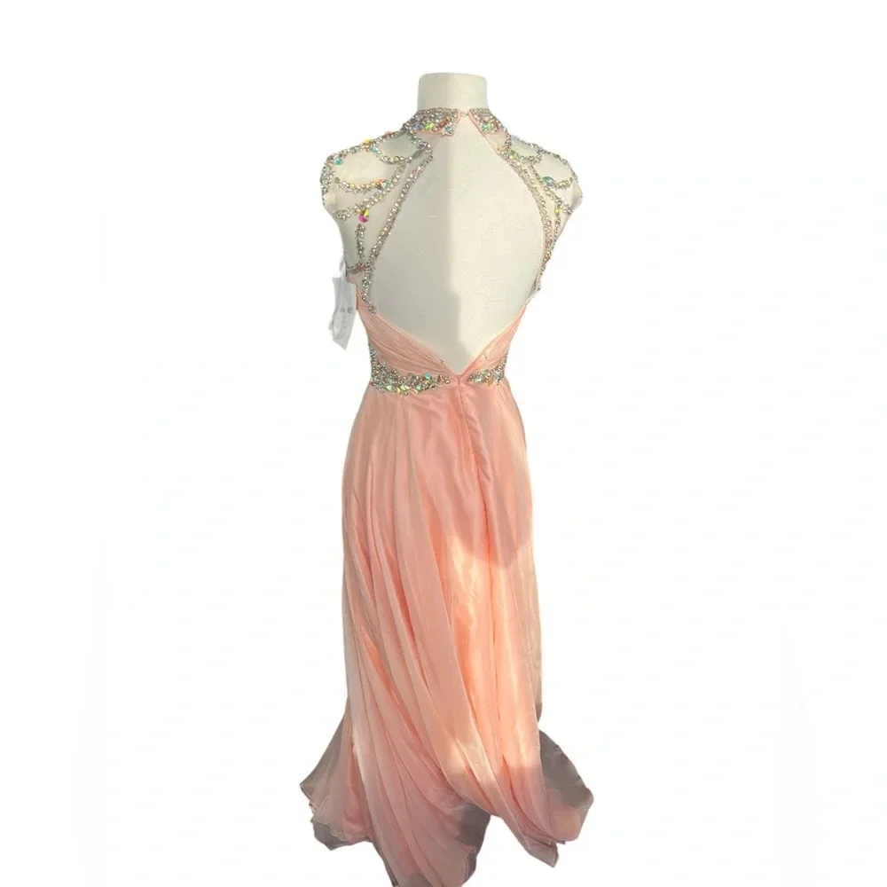 Cinderella Gemstone Gown Prom!! - Picture 5 of 6